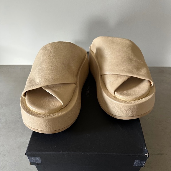 New Marsell Platform Sandals - Picture 1 of 7